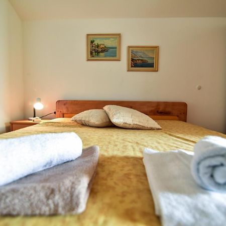 Nena Apartamento Sukošan Exterior foto