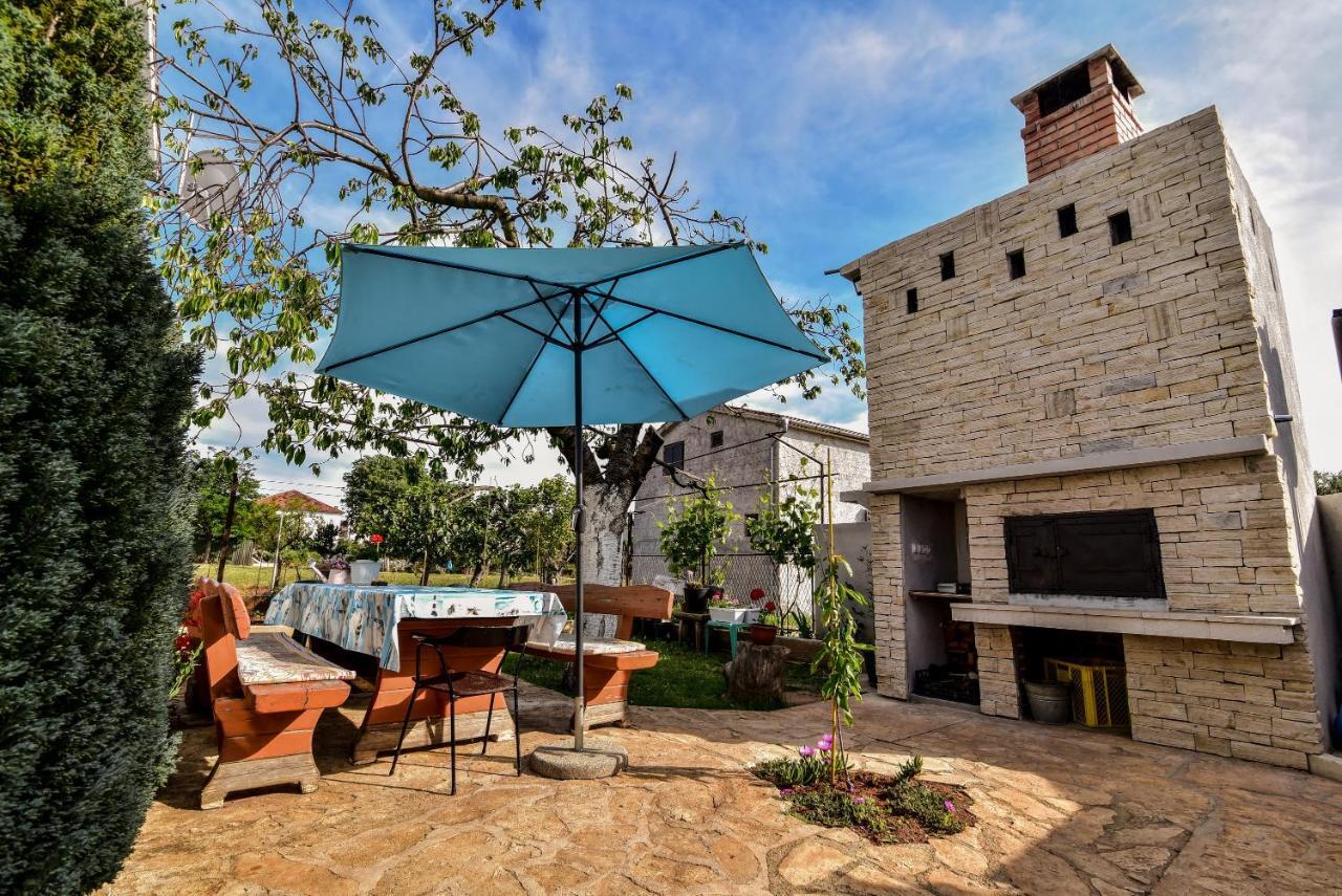 Nena Apartamento Sukošan Exterior foto