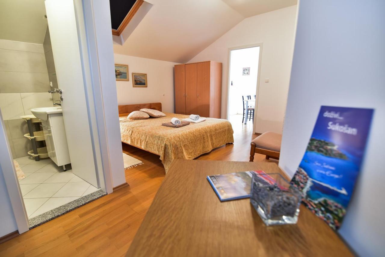 Nena Apartamento Sukošan Exterior foto