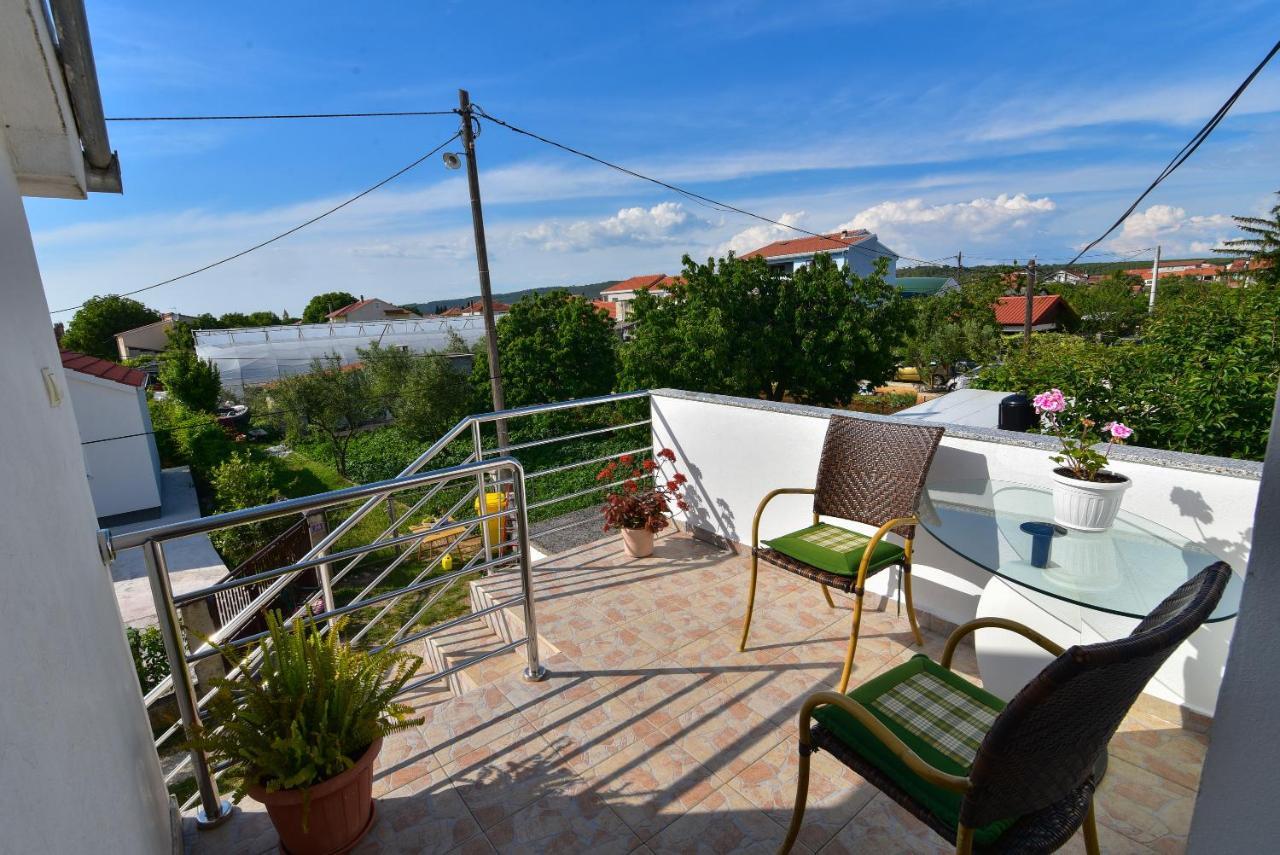 Nena Apartamento Sukošan Exterior foto