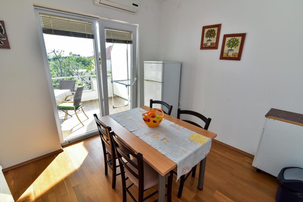 Nena Apartamento Sukošan Exterior foto