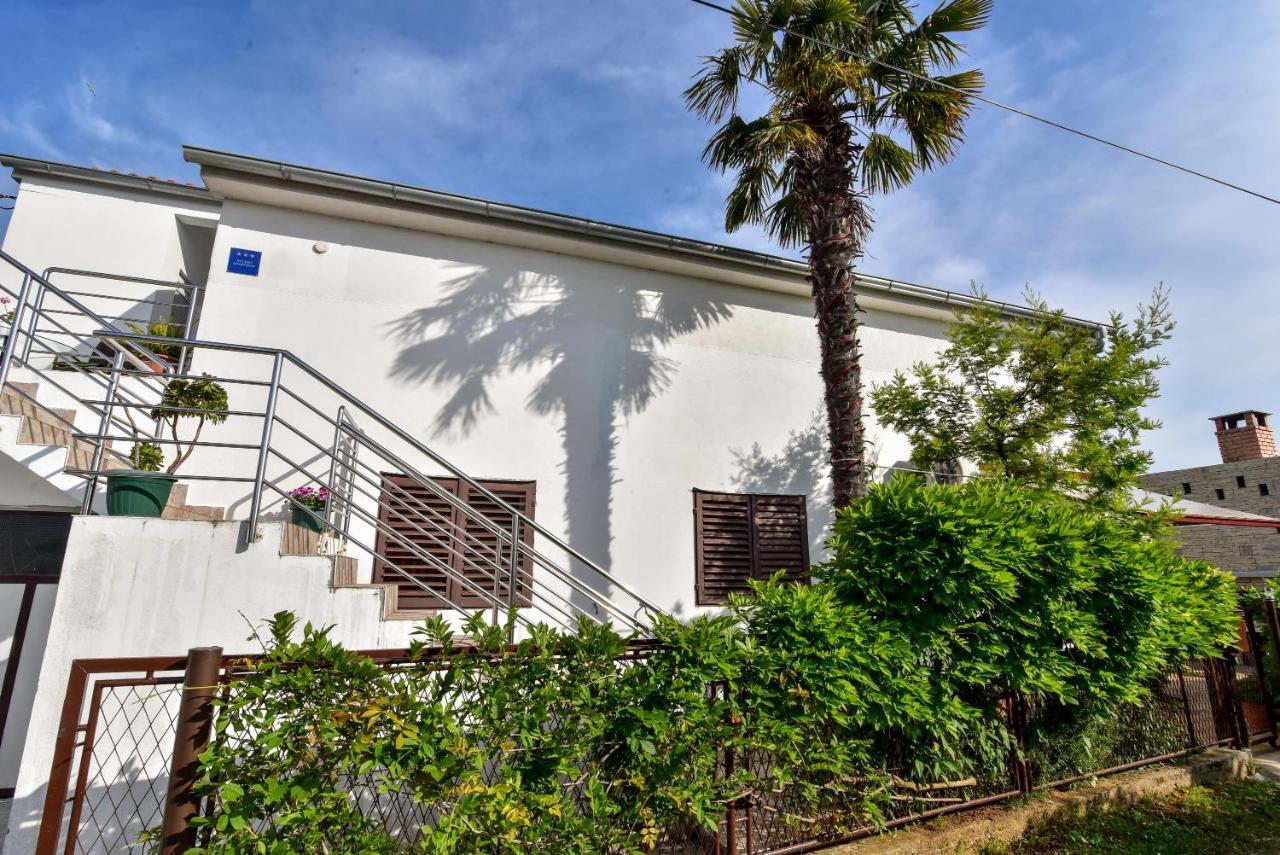 Nena Apartamento Sukošan Exterior foto