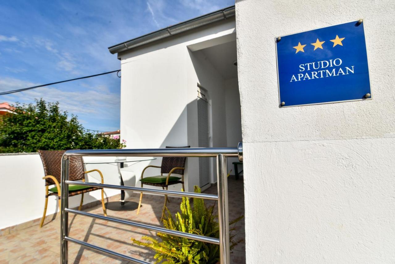 Nena Apartamento Sukošan Exterior foto
