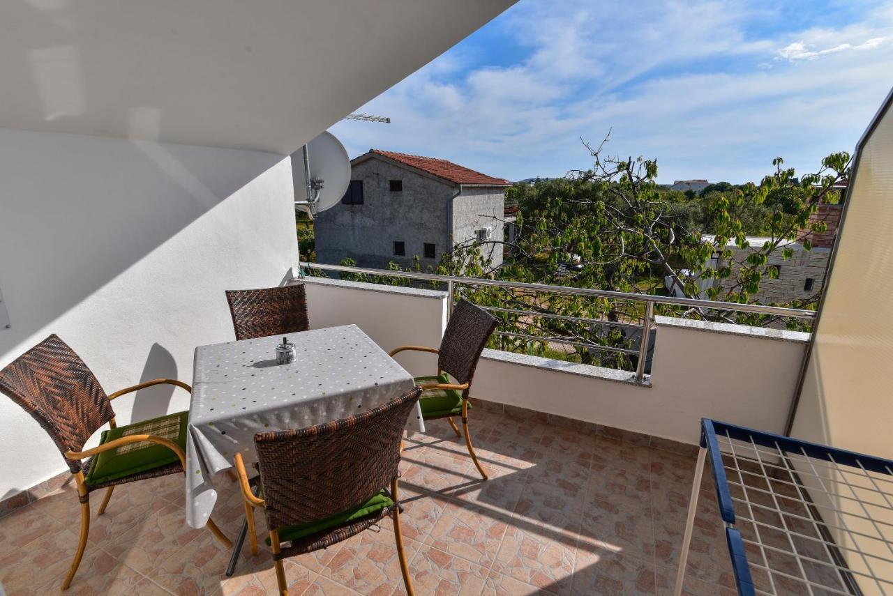 Nena Apartamento Sukošan Exterior foto